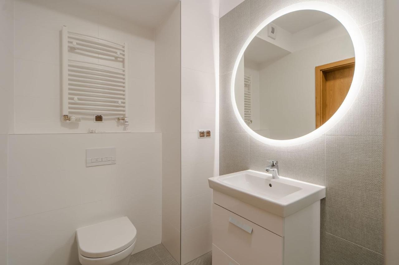 Aquamarina Prima 100 By Renters Appartamento Miedzyzdroje Esterno foto