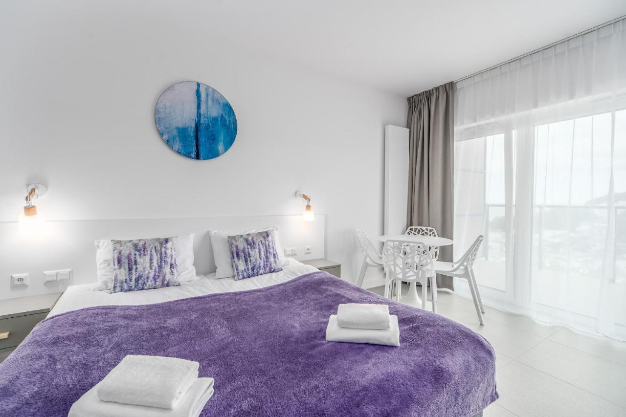 Aquamarina Prima 100 By Renters Appartamento Miedzyzdroje Esterno foto
