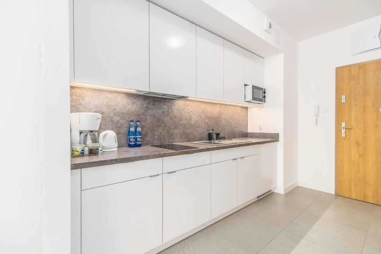Aquamarina Prima 100 By Renters Appartamento Miedzyzdroje Esterno foto